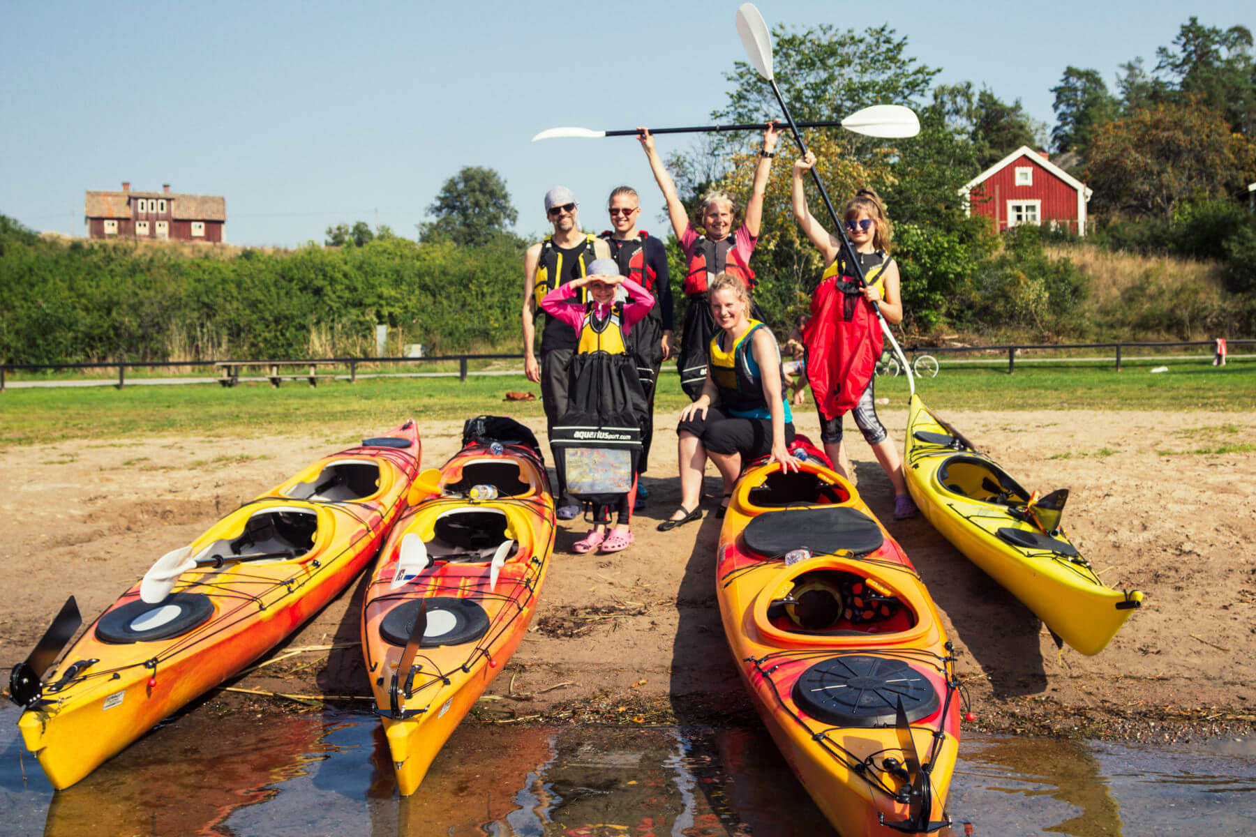 Excursion en kayak en famille dans l'archipel de Stockholm Suède