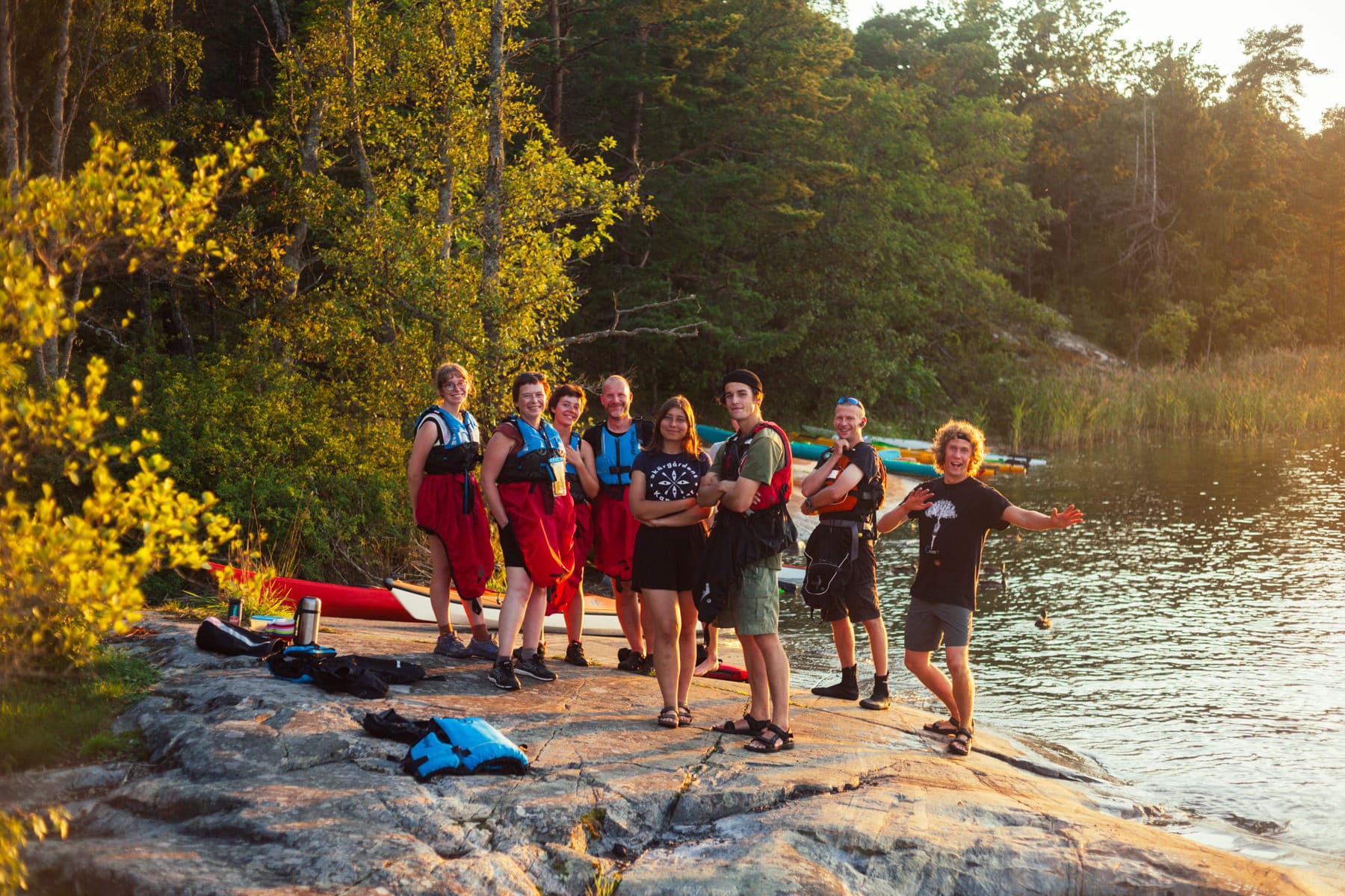 excursion estivale en kayak dans l'archipel de Stockholm